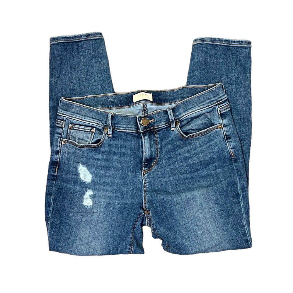 🎅🏼 LOFT Petite Modern Skinny Medium Wash Distressed Denim Jeans Size 10